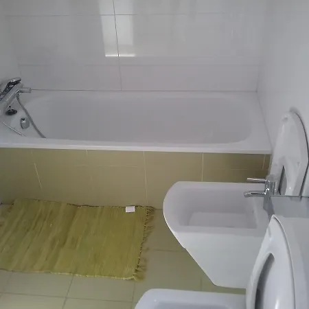 Lovely 2 Bedroom Terrace Wifi Parking Ac Heating Attic Valencia